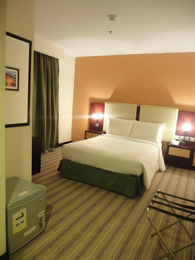 Days Olaya Hotel Эр-Рияд Экстерьер фото